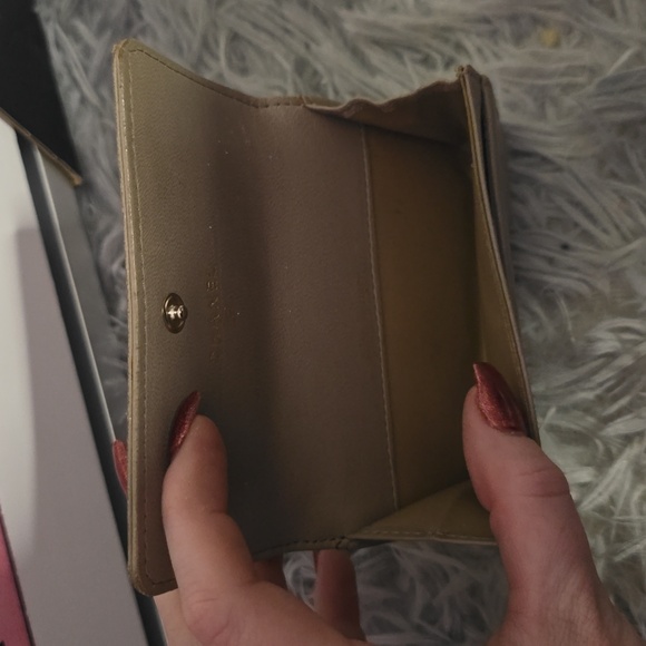 Chanel Camilla Tan W/ Gold Hardware✨️2 Compartment Card Holder (EUC)(17155922) - Picture 6 of 12